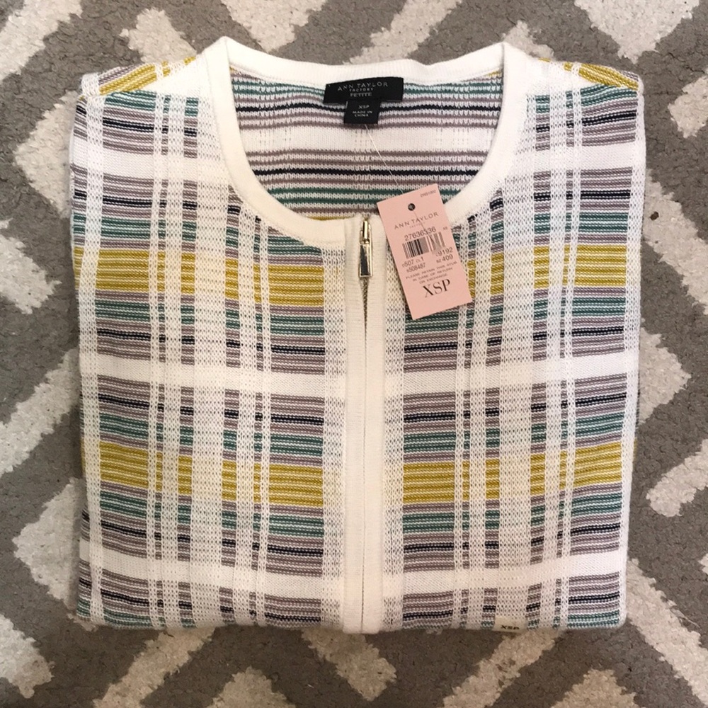 NWT Ann Taylor Factory-Women’s Sweater